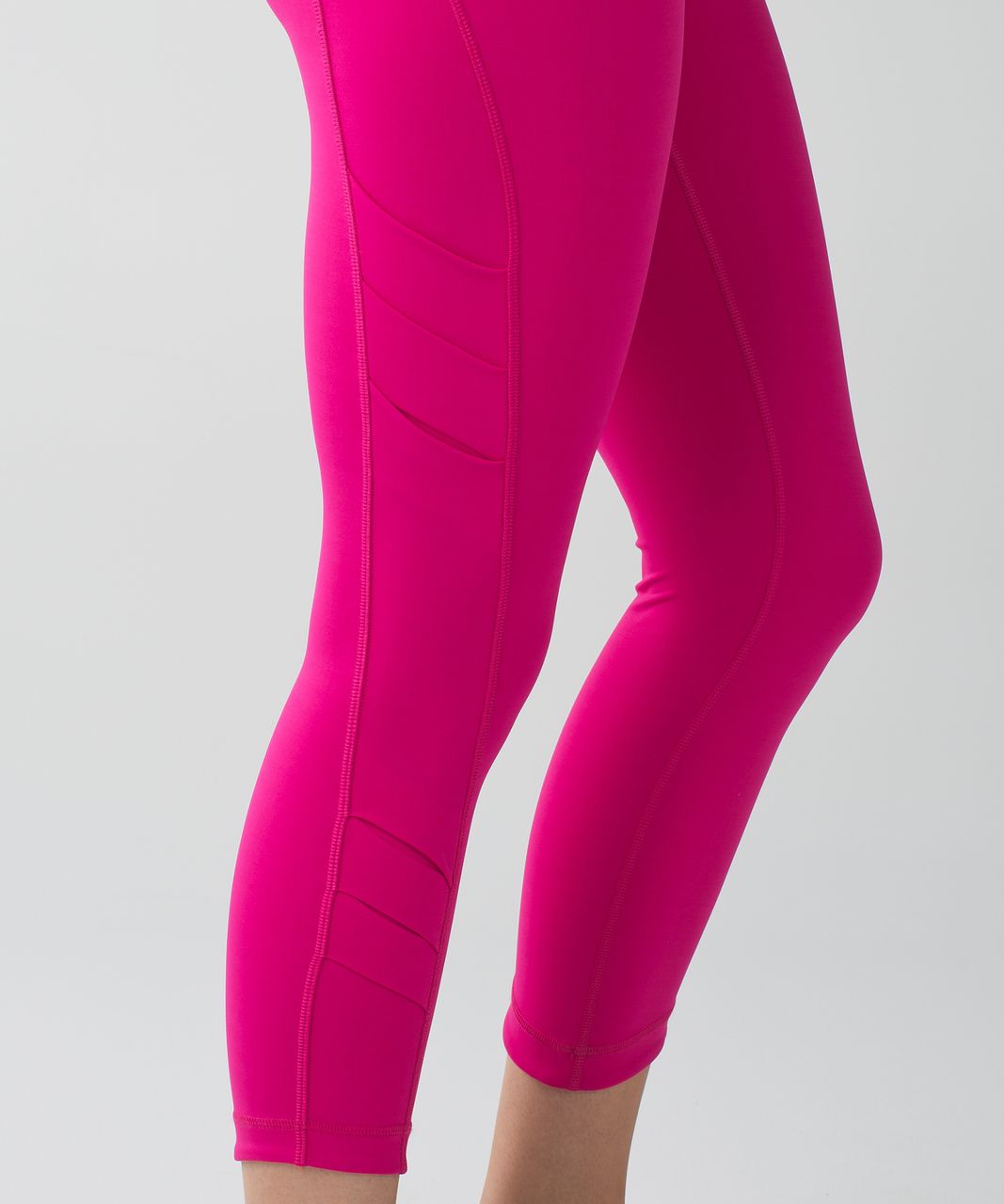 Lululemon All You Need Crop - Jewelled Magenta