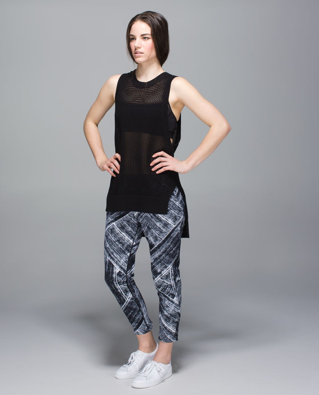 Lululemon Jet Crop (Slim Trouser) - Heat Wave White Black / Butter Pink