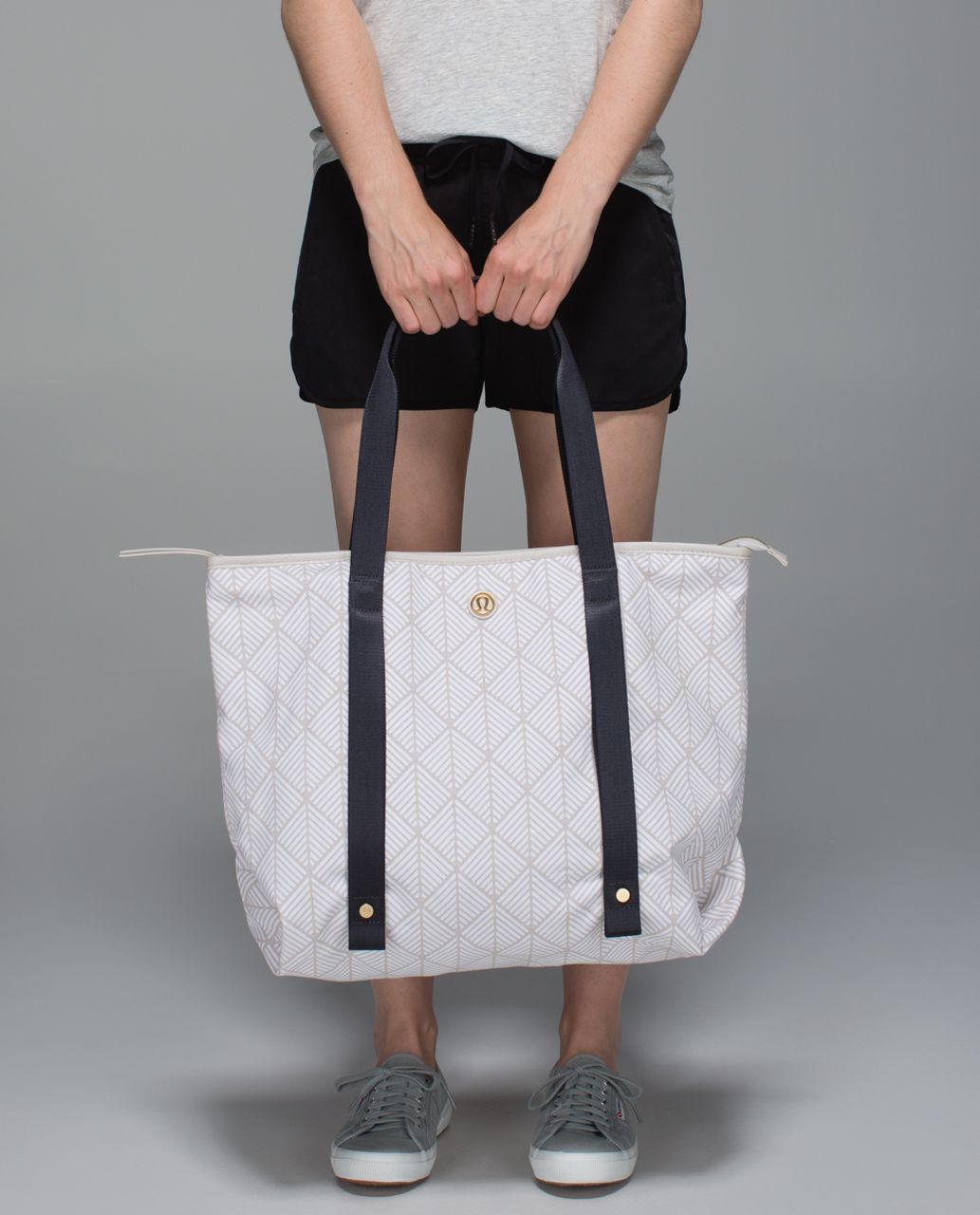 Lululemon Summer Lovin' Tote - Diamond Palm White Dune / Dune