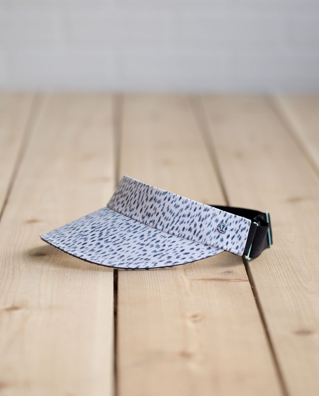 Lululemon Fast Paced Run Visor - Dottie Dash White Black