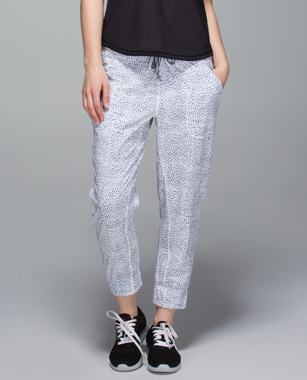 Lululemon Tearaway Pant - Dottie Dash 