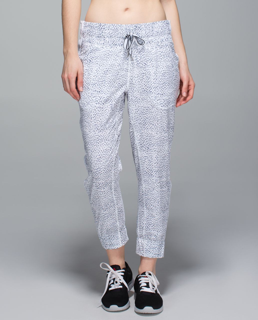 Lululemon Tearaway Pant - Dottie Dash White Black / White