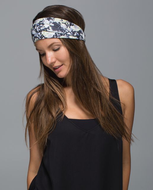 Lululemon Fringe Fighter Headband - White (First Release) - lulu fanatics