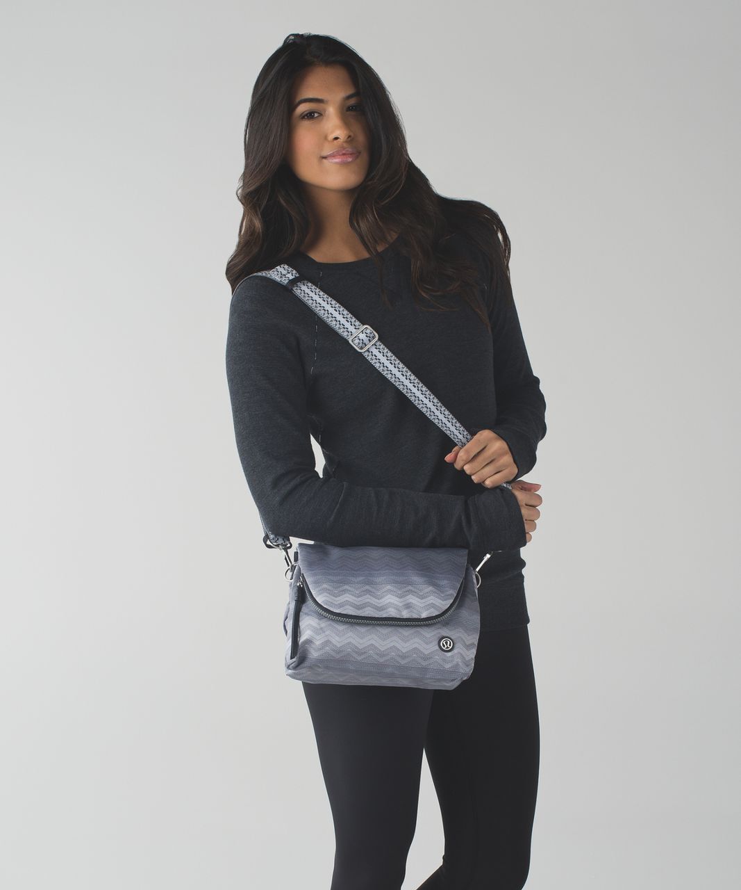 Lululemon Party Om Bag - Gradient Zig Zag Neutral Multi / Deep Coal