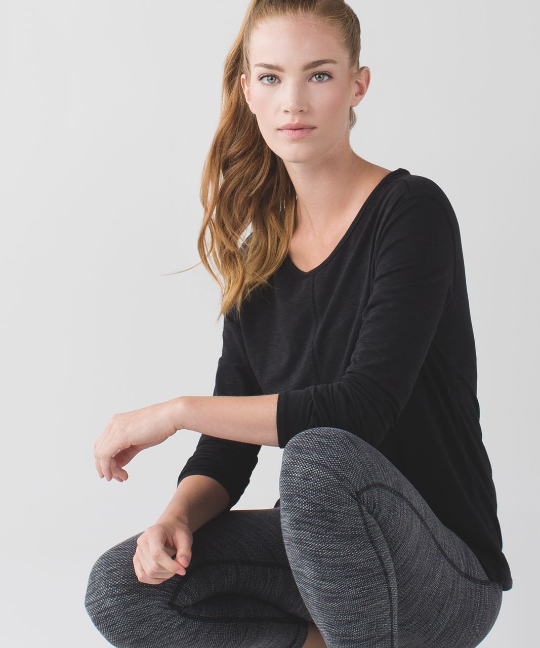 Lululemon Superb Long Sleeve Tee - Black