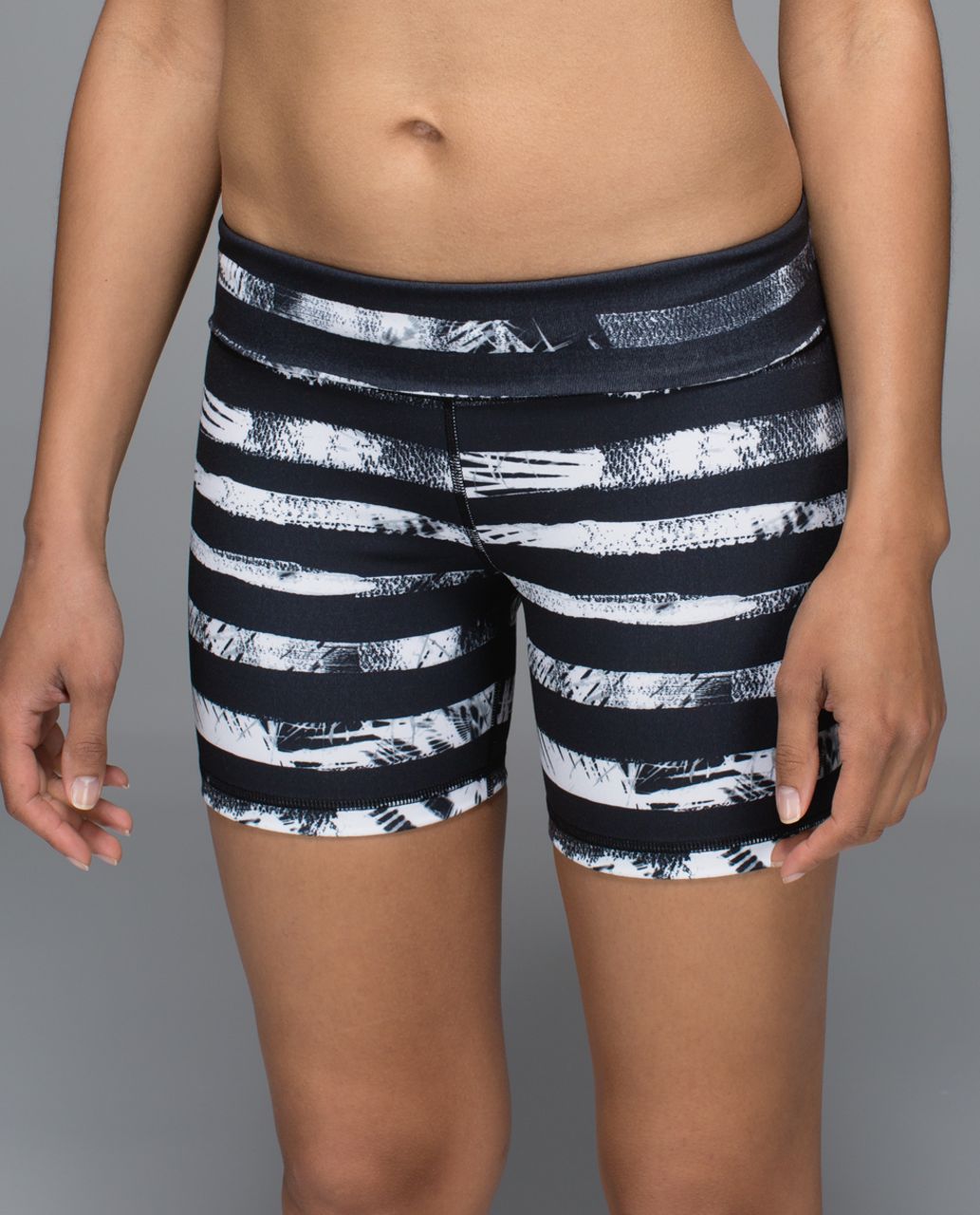 Lululemon Groove Short II (Roll Down - Regular) - Shady Palms Black White