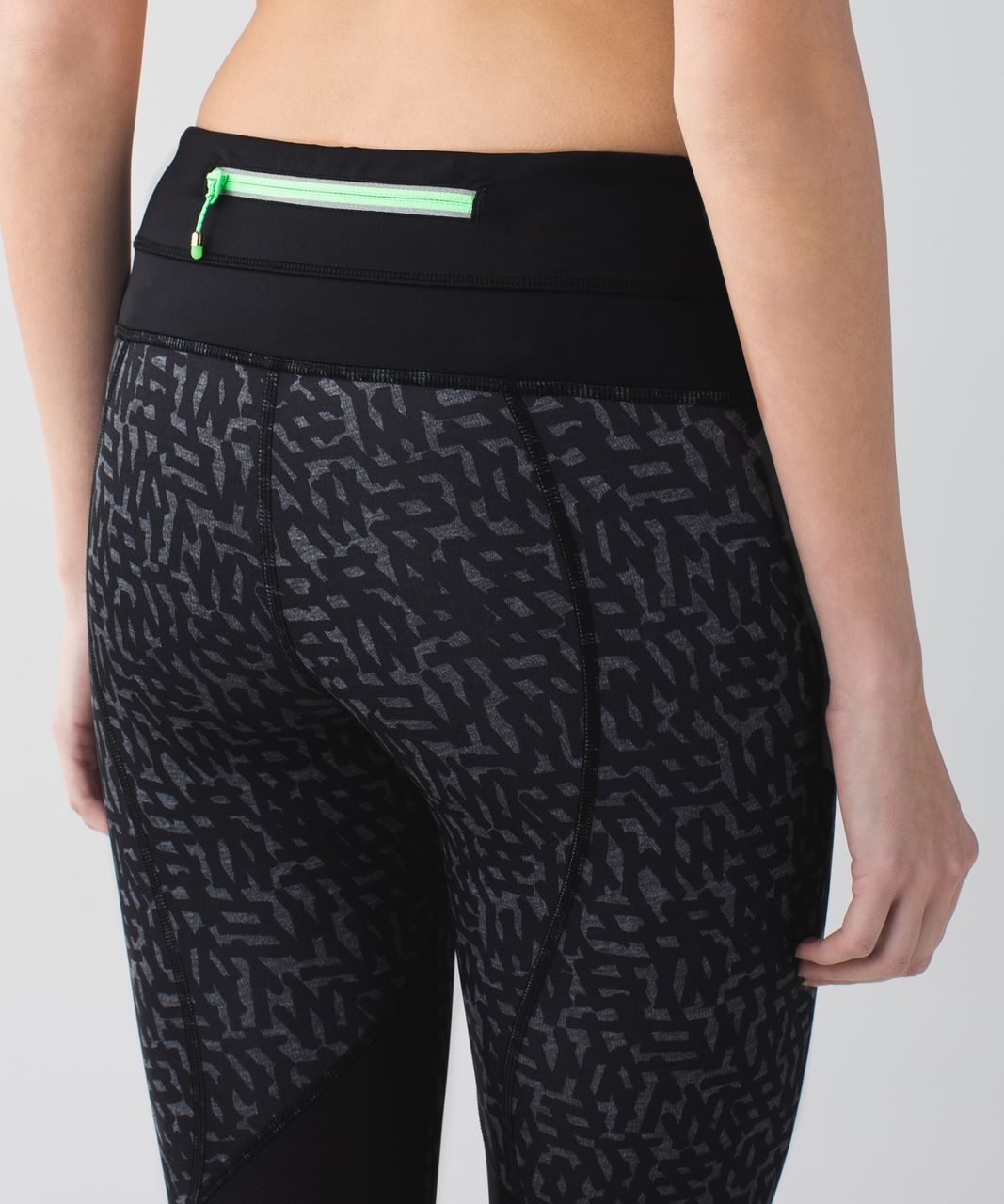 Lululemon Run: Inspire Crop II *Full-On Luxtreme *Block-It Pocket