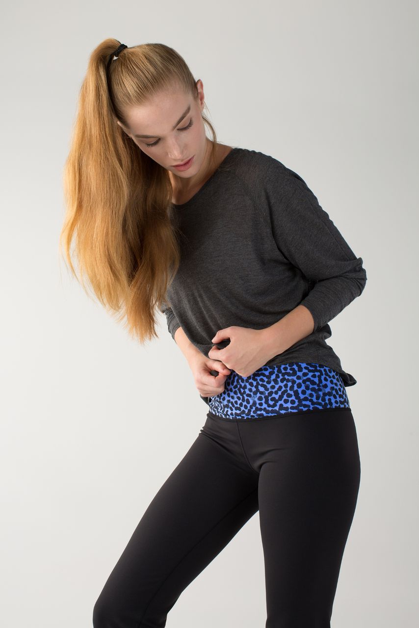 Lululemon Groove Pant II *Full-On Luon (Roll Down - Tall) - Black / Ace Spot Lullaby Black