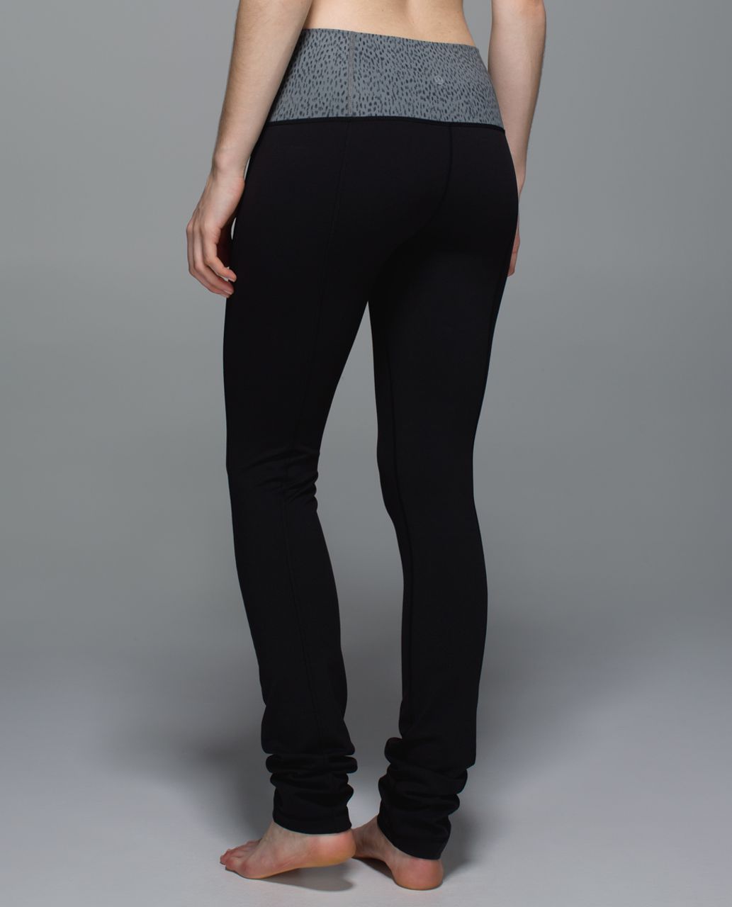 Lululemon Skinny Groove Pant II *Full-On Luon (Roll Down) - Black / Dottie Dash Slate Black