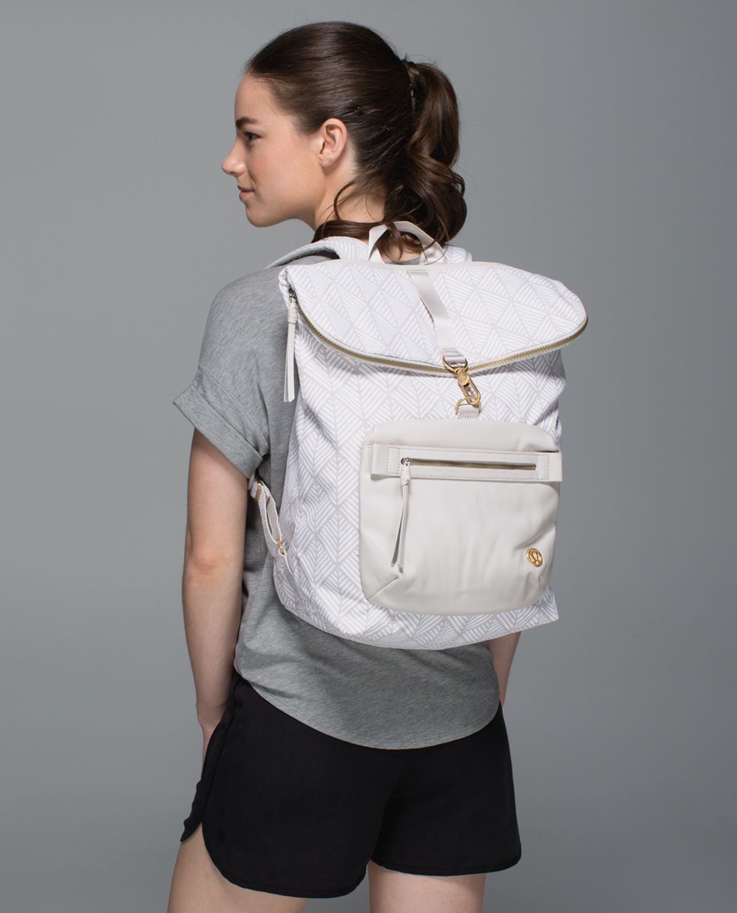 Lululemon Kickin' It Backpack *Cotton - Diamond Palm White Dune / Dune