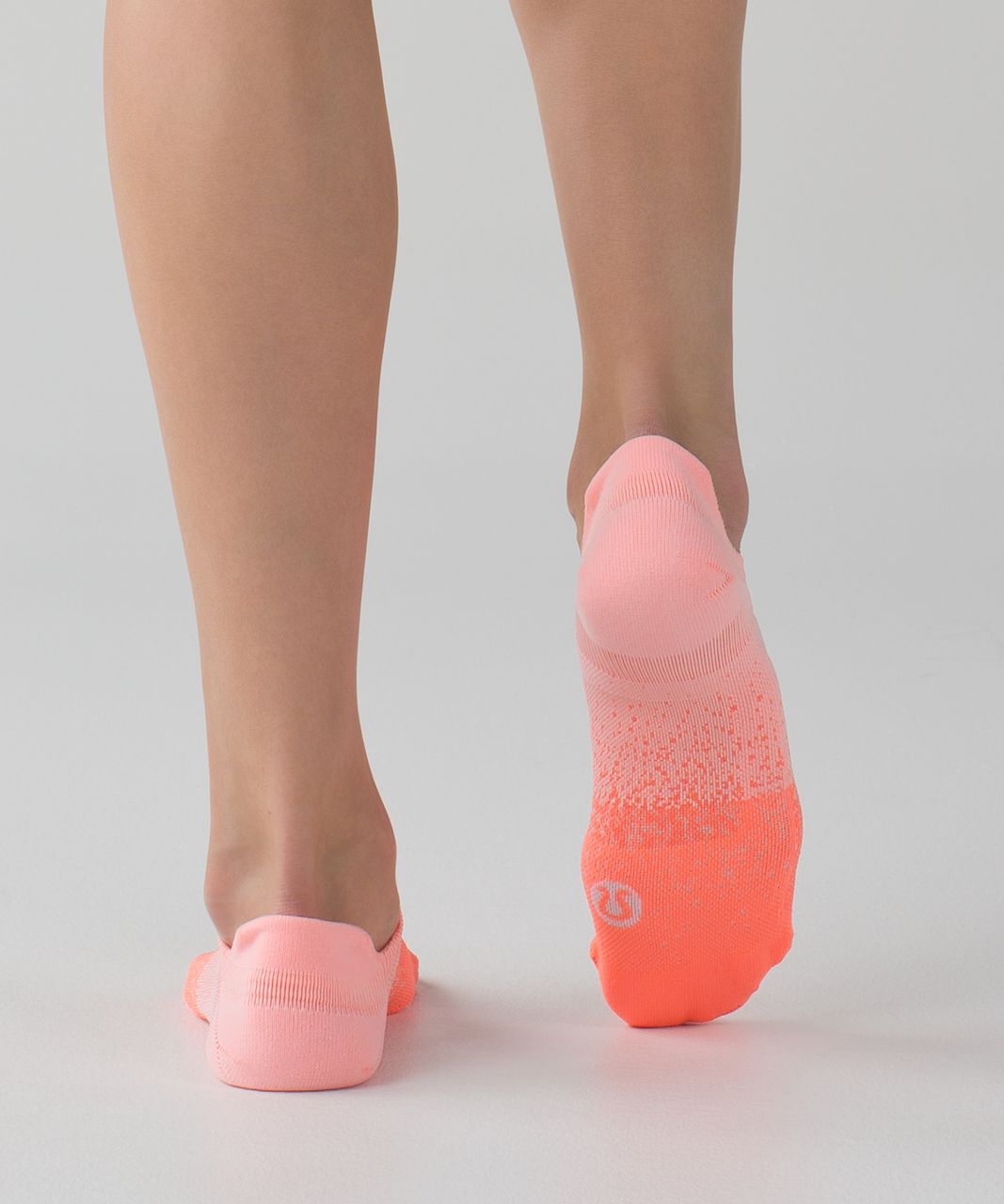 Lululemon Women's Ultimate No Show Run Sock - Dipped Gradient Very Light Flare Blush Quartz