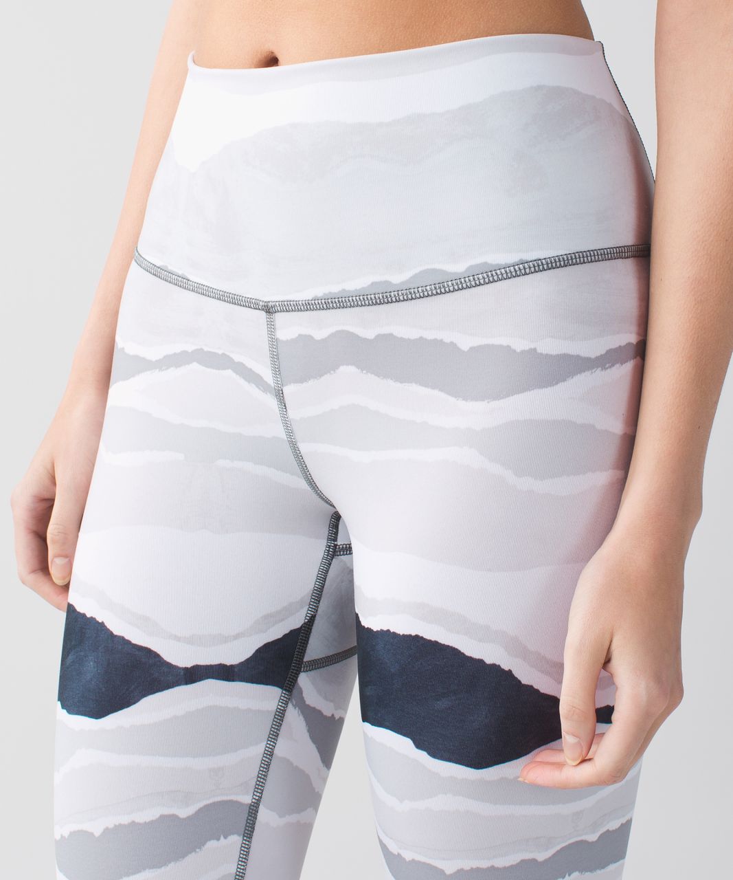 Lululemon True Self Crop - Bleacher Stripe White Black