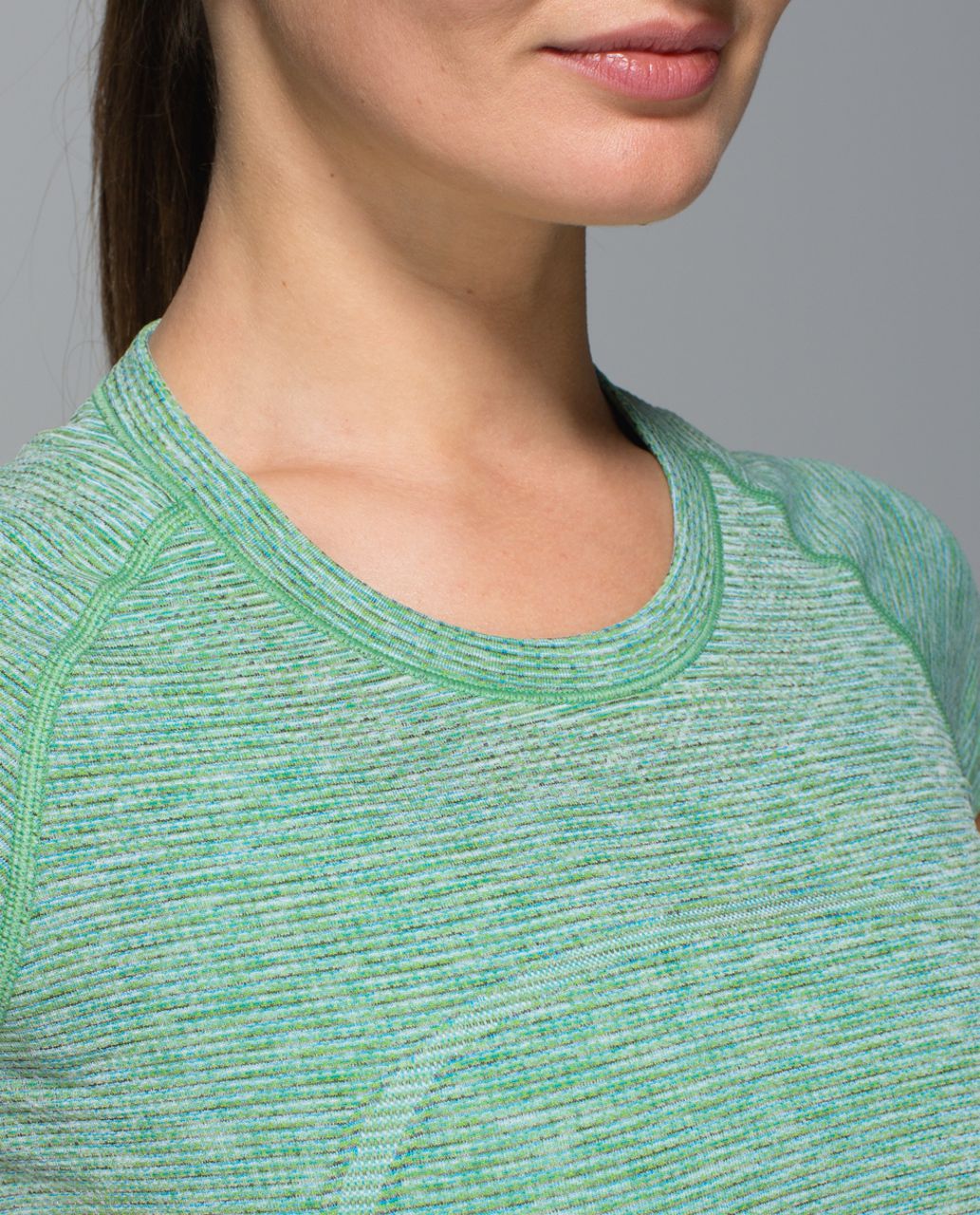 Lululemon Swiftly Tech Short Sleeve Crew - Pistachio / Black