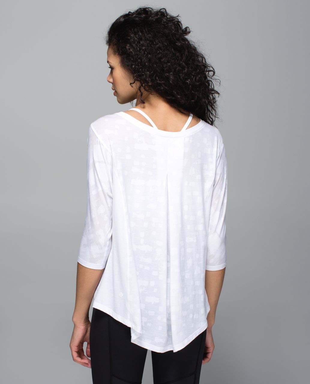 Lululemon Round Two Tee Burnout - White - lulu fanatics