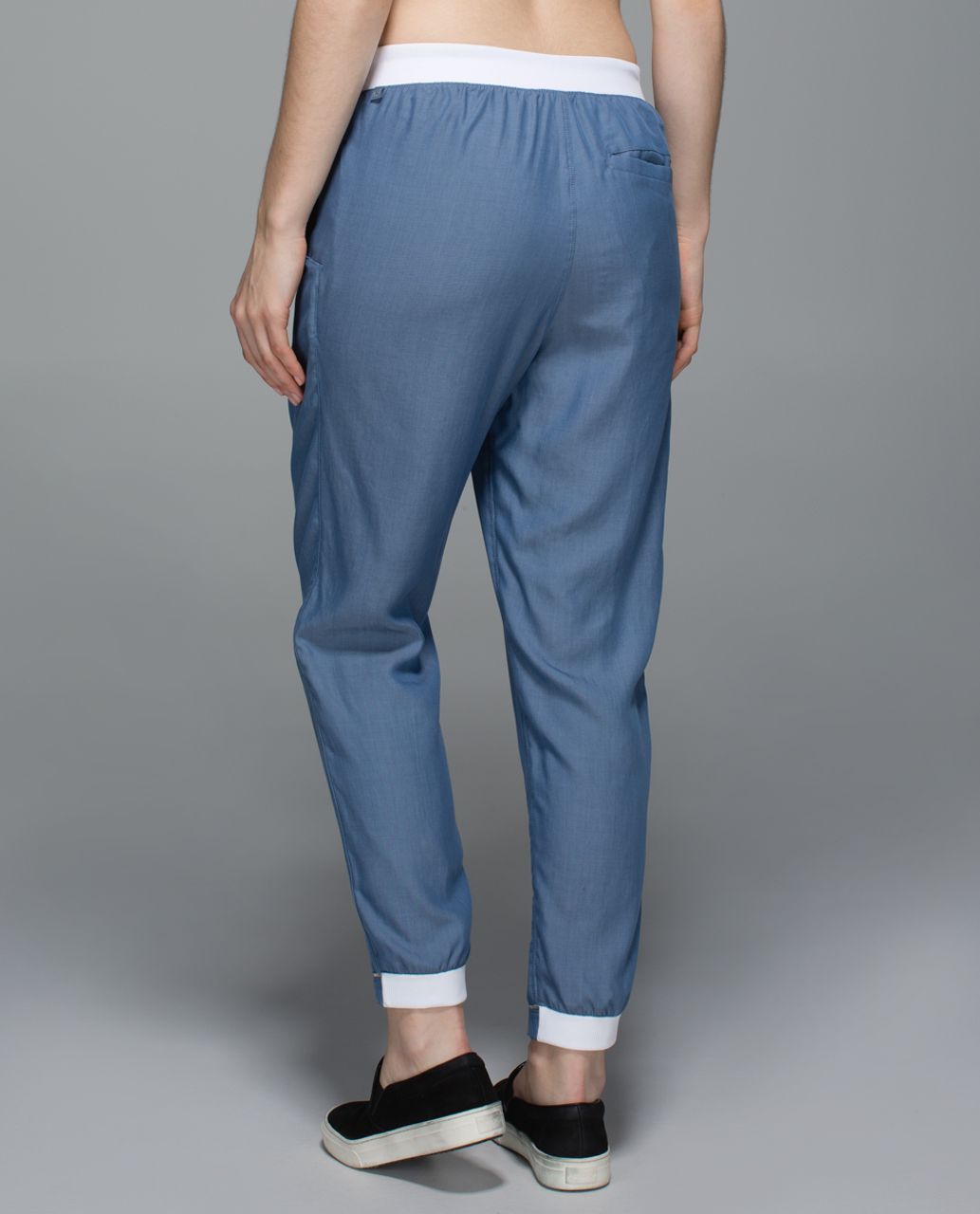 lululemon city jogger