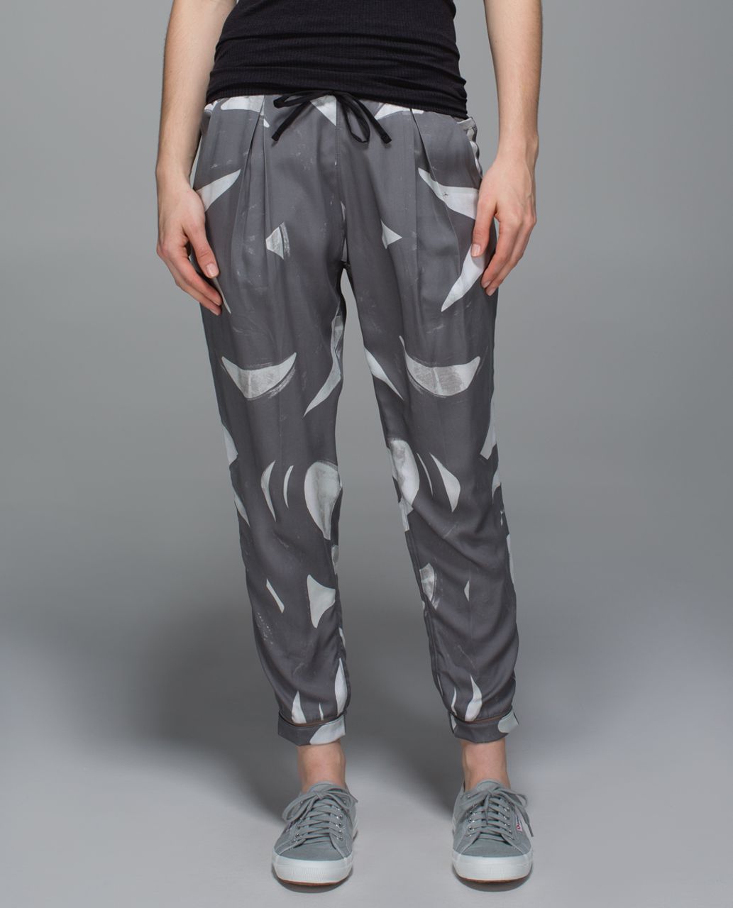 lululemon city jogger