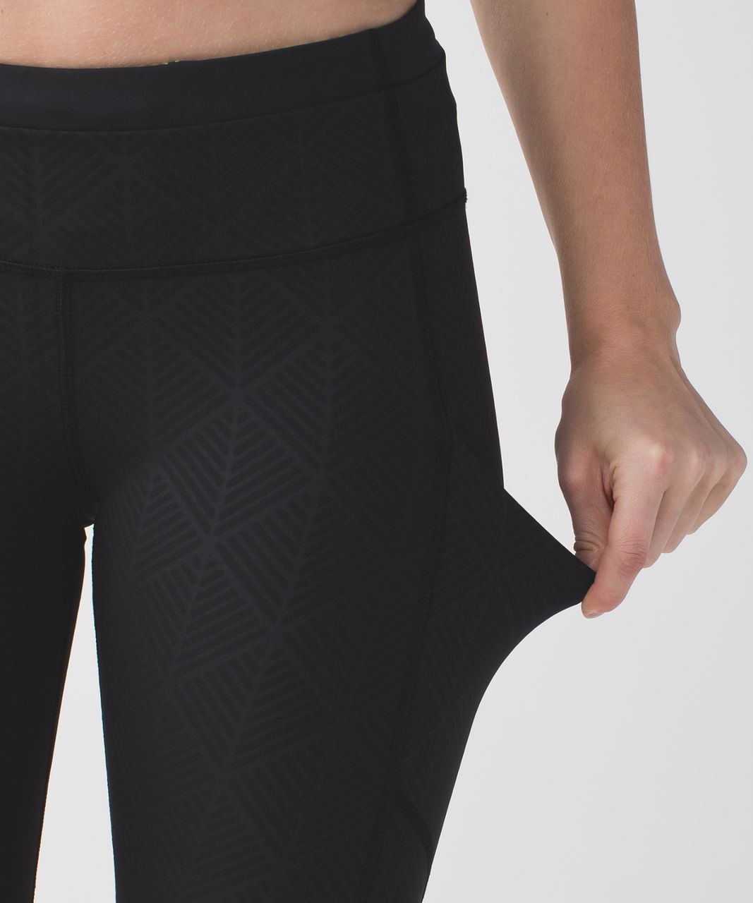 Lululemon Speed Tight III *Full-On Luxtreme (Mesh) - Diamond Palm Embossed Black