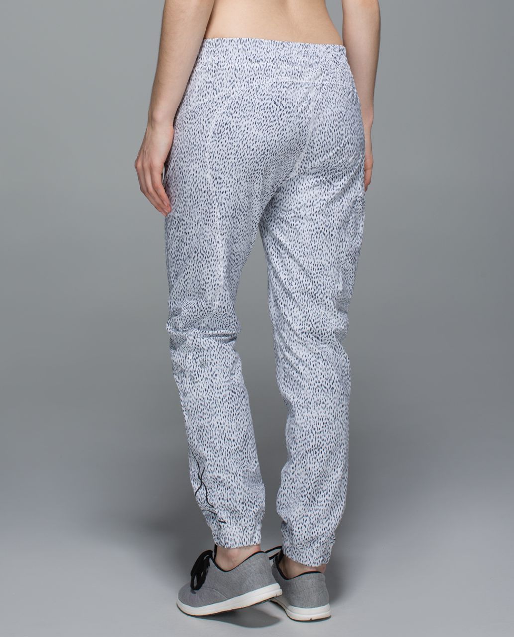 Lululemon Trainer Track Pant - Dottie Dash White Black / Black