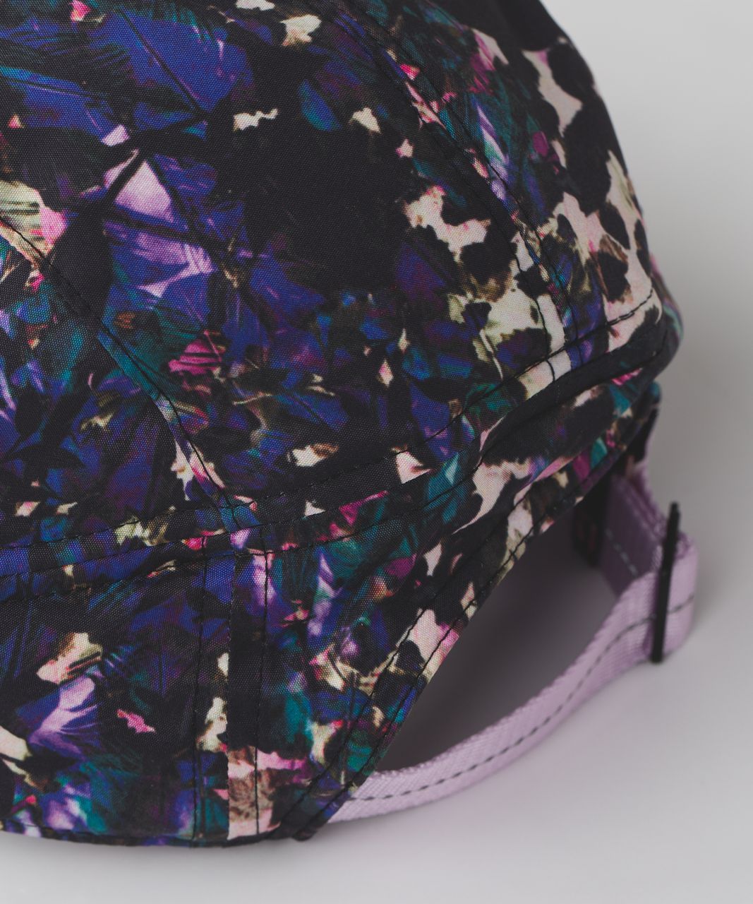 Lululemon Race To Win Run Hat - Floral Backdrop Black Multi / Pretty Purple