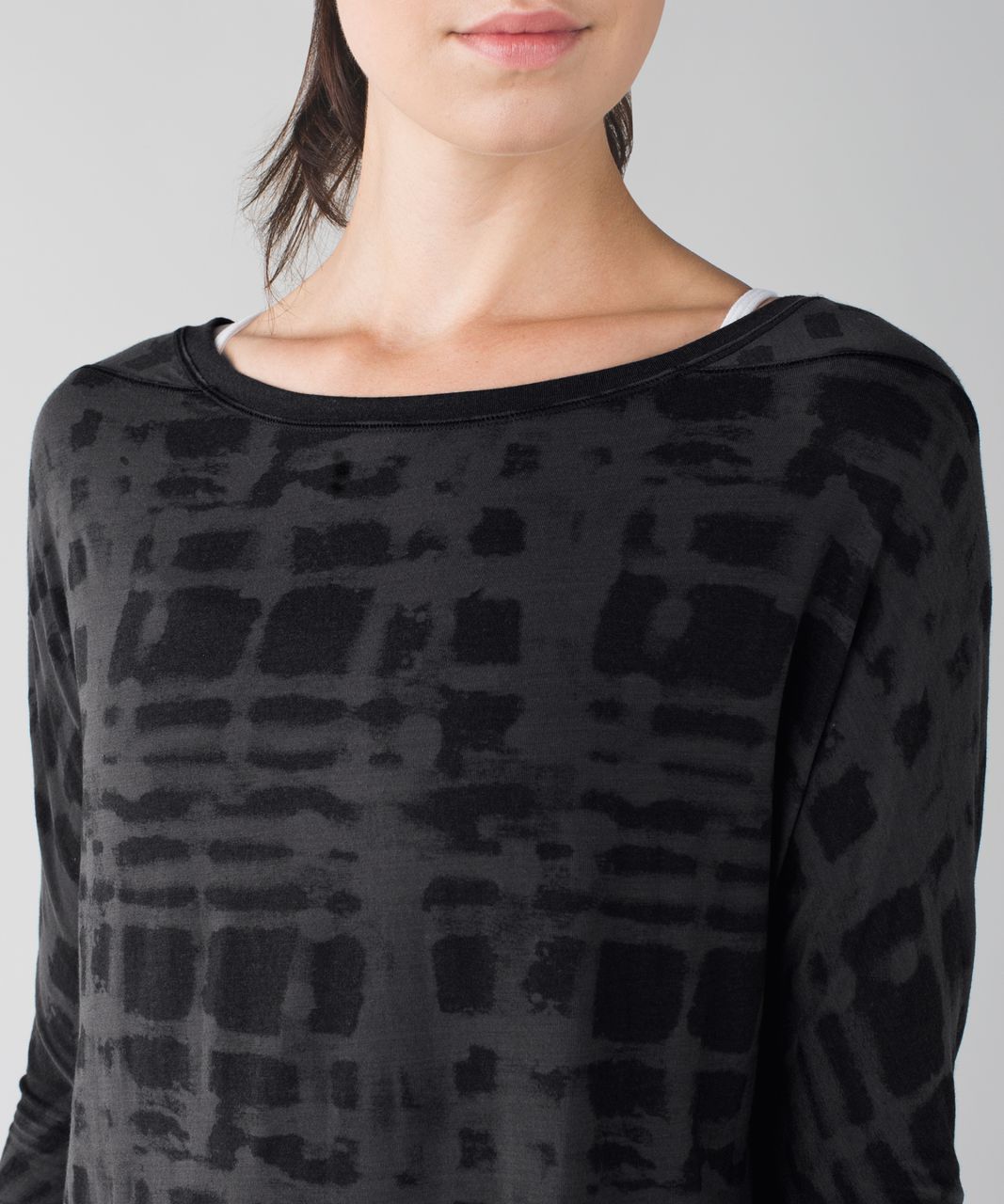 Lululemon Yoga Flow Long Sleeve Tee - Ghost Weave Burnout Black / Mini Ghost Weave Burnout Black