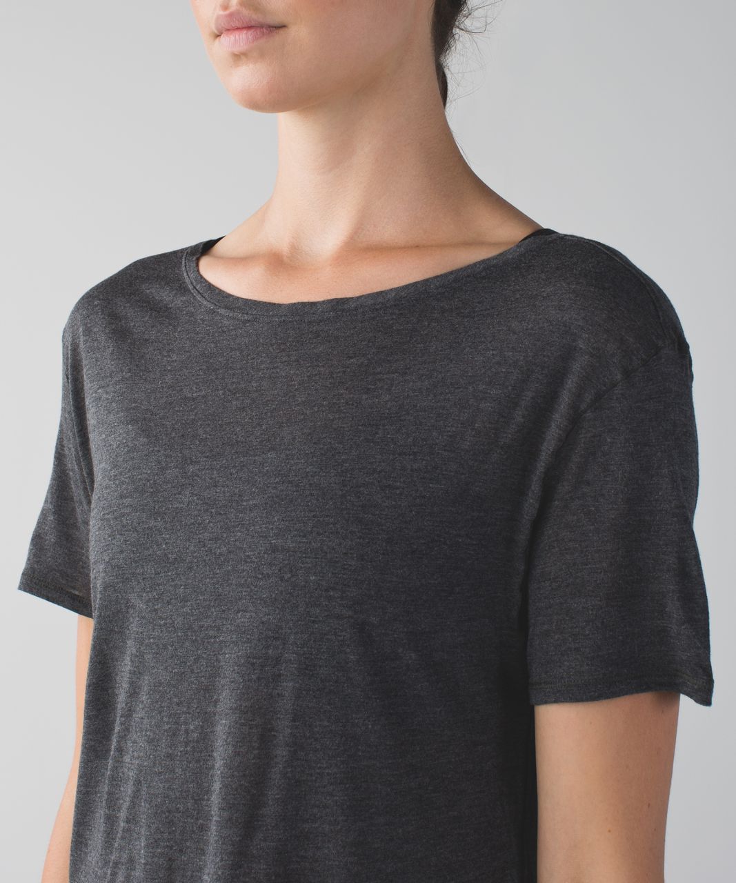 Lululemon Girlfriend Tee - Heathered Mod Black