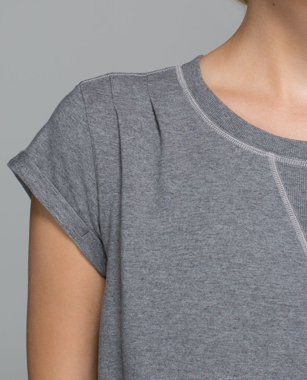 Lululemon Roll Up Crop Top - Heathered Mod Medium Grey