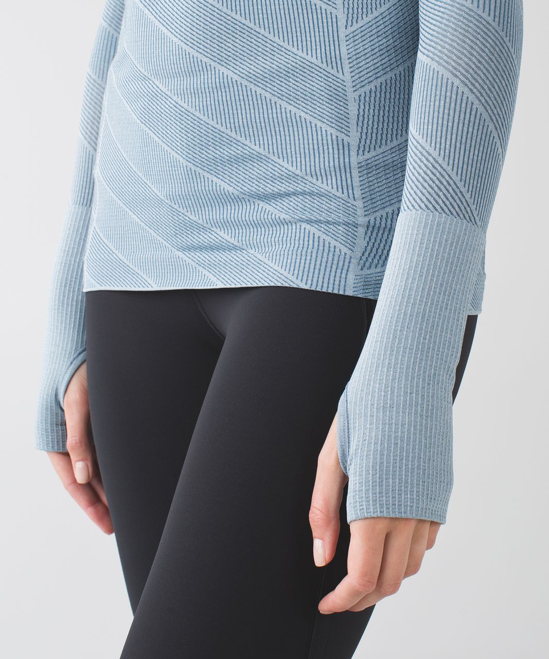 Lululemon Swiftly Tech Long Sleeve Crew - Heathered Blue Denim