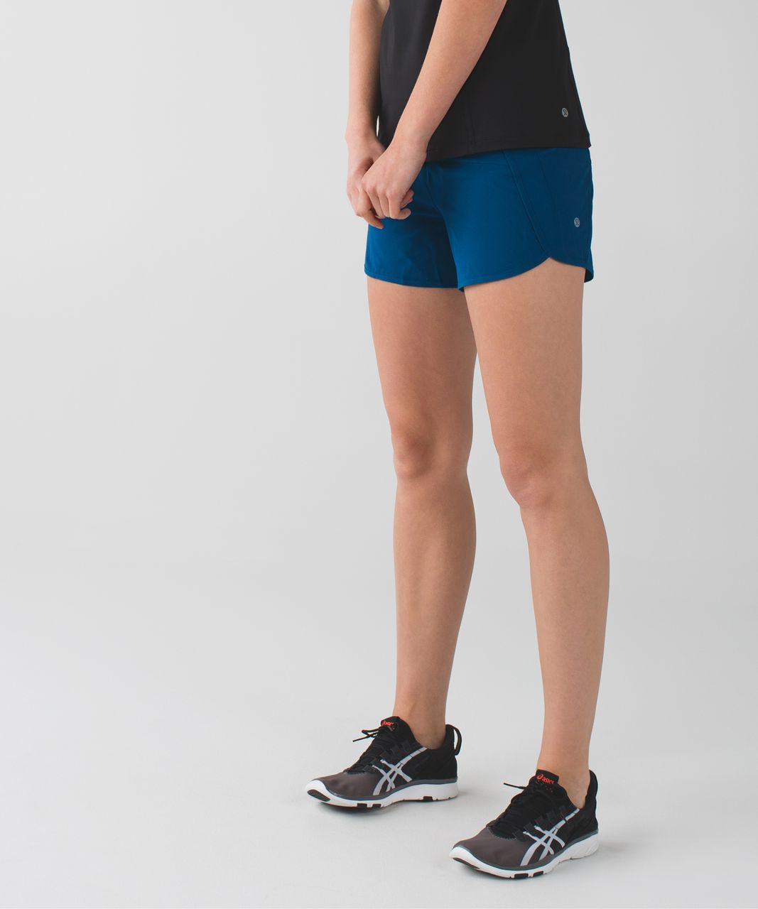 Lululemon Run Times Short II*4 Midnight Navy Blue Lycra Swift