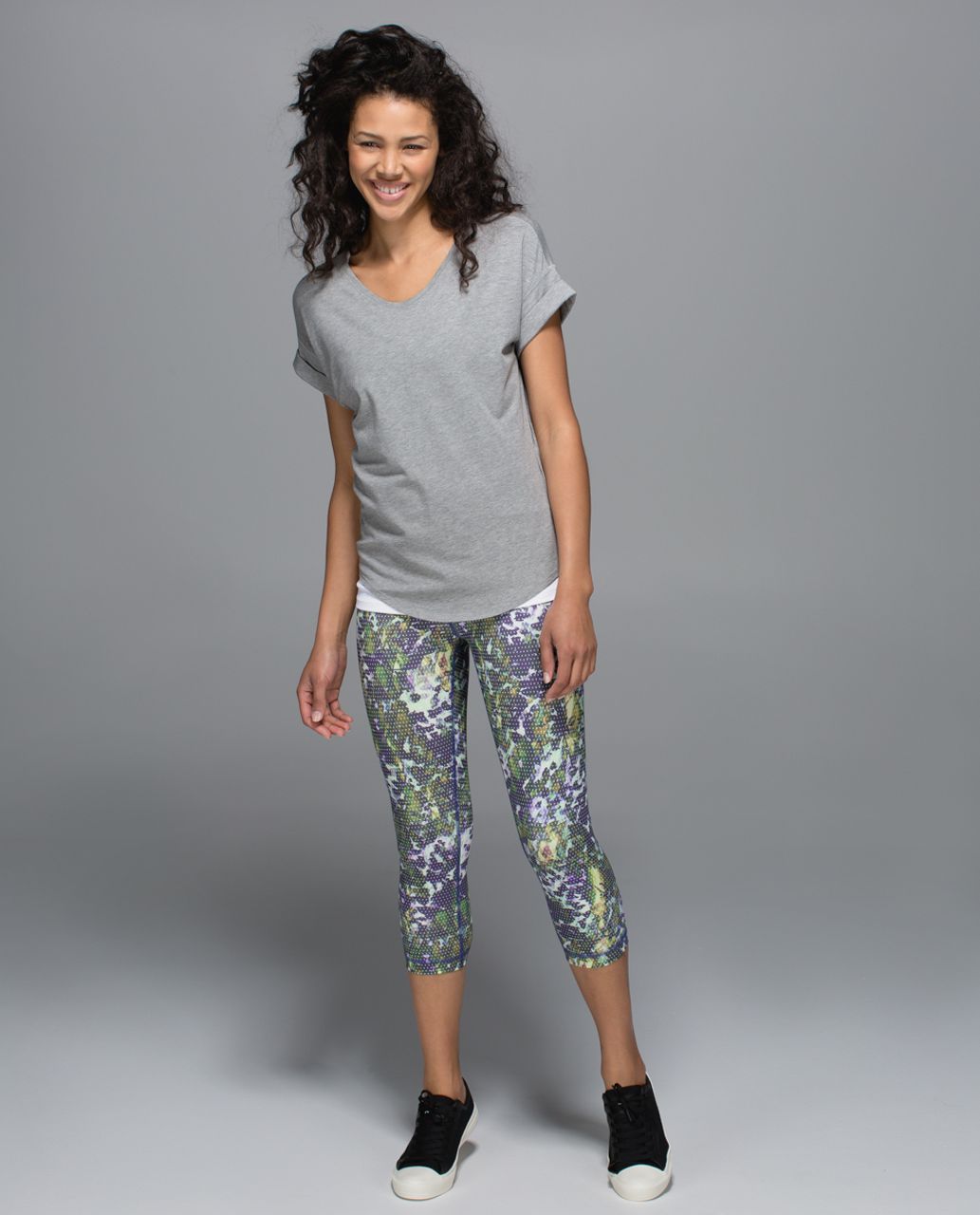 Lululemon Wunder Under Crop II *Full-On Luxtreme (Roll Down) - Floral Sport White Multi