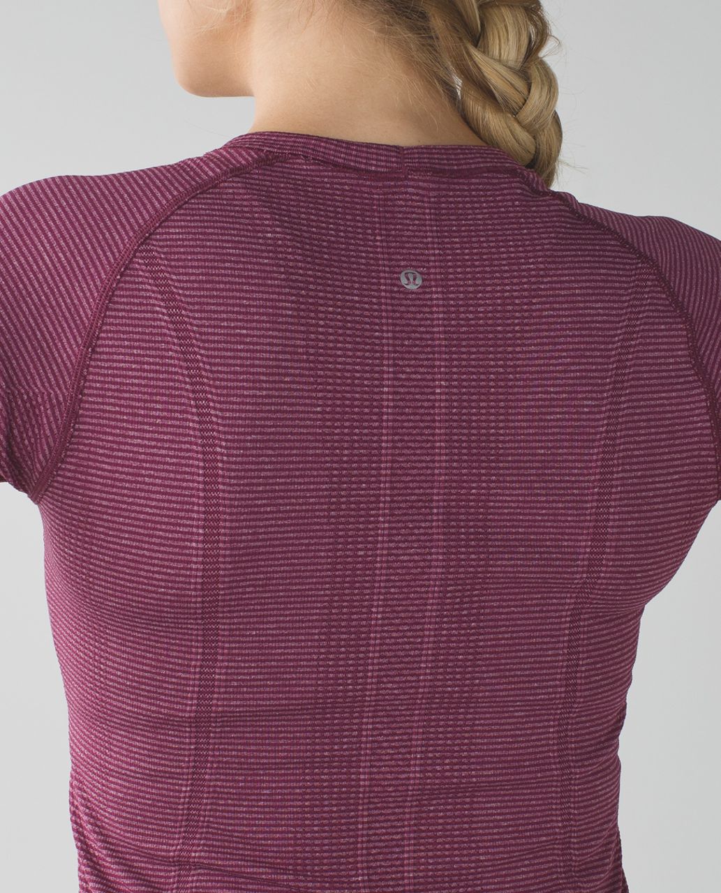 Lululemon Swiftly Tech Short Sleeve Crew - Heathered Dashing Purple