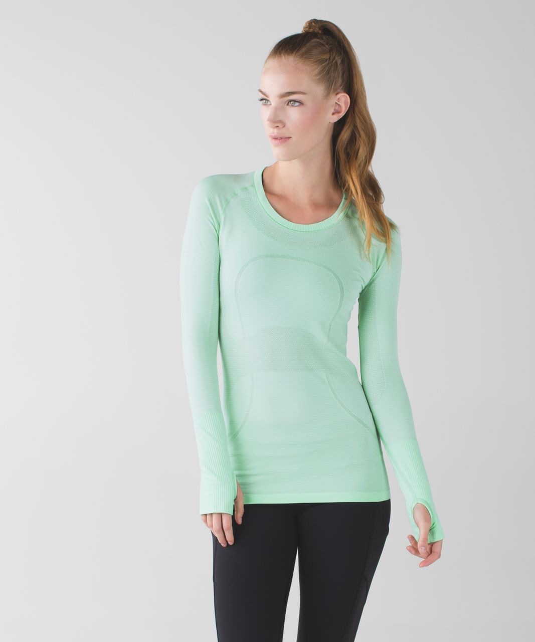 Lululemon Swiftly Tech Long Sleeve Crew - Barracks Green / Black - lulu  fanatics