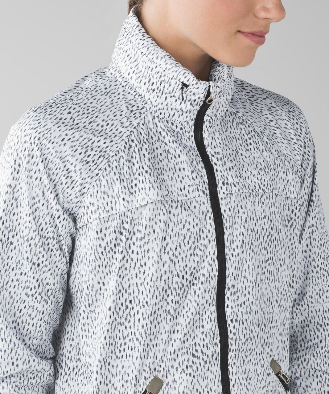 Lululemon Miss Misty Jacket II - Dottie Dash White Black