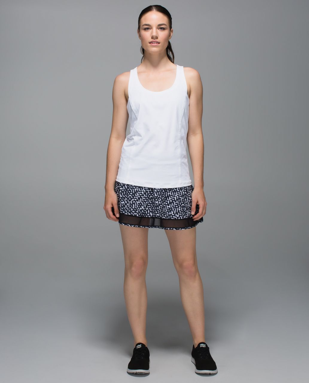 Lululemon Hot Times Skirt - Net Pop White Black / Black