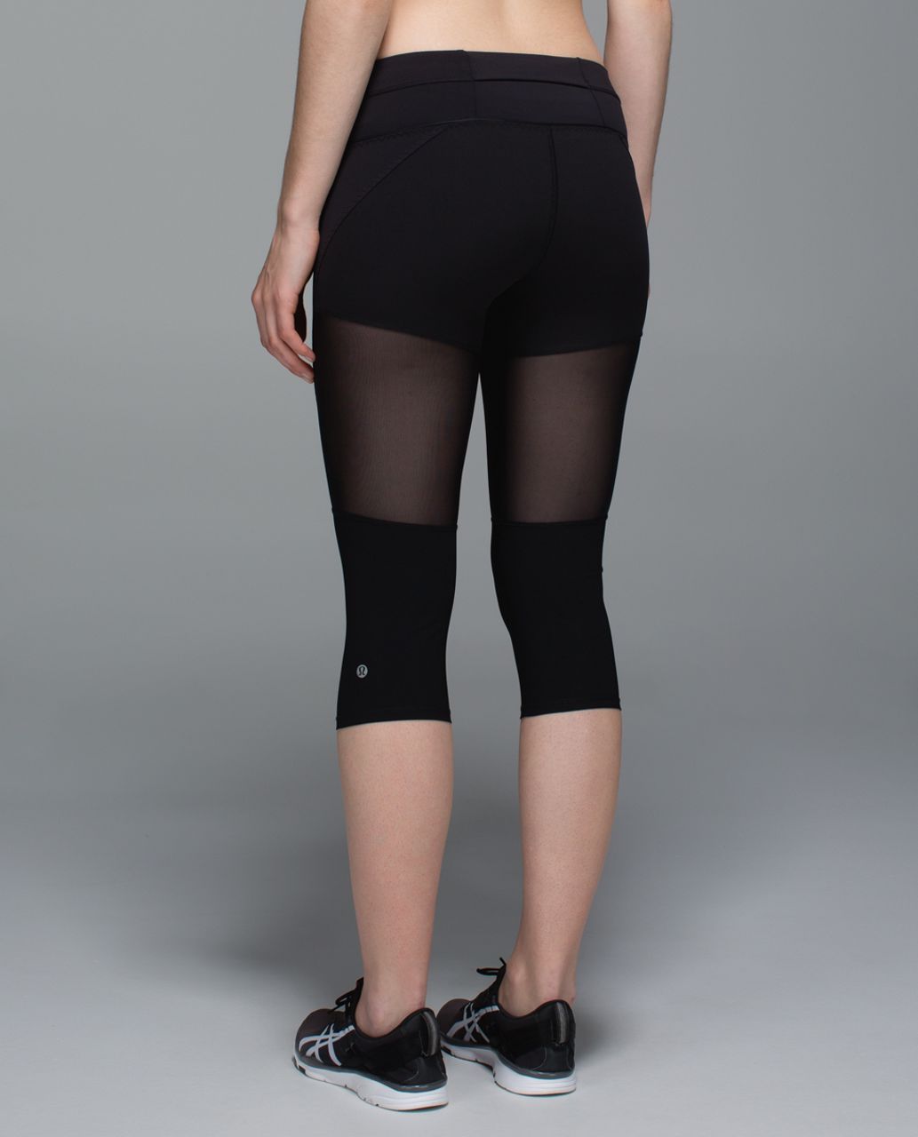 Lululemon Training Tough Crop - Black