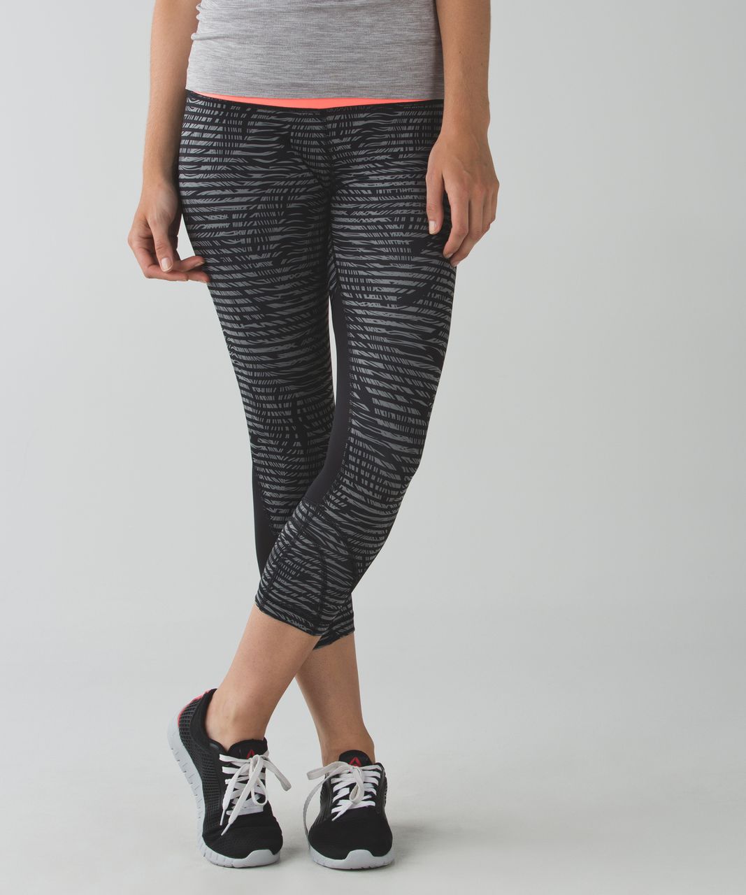 Lululemon Run Inspire Crop II All Luxtreme Heathered Deep Coal Size 10 -  $58 - From Lady