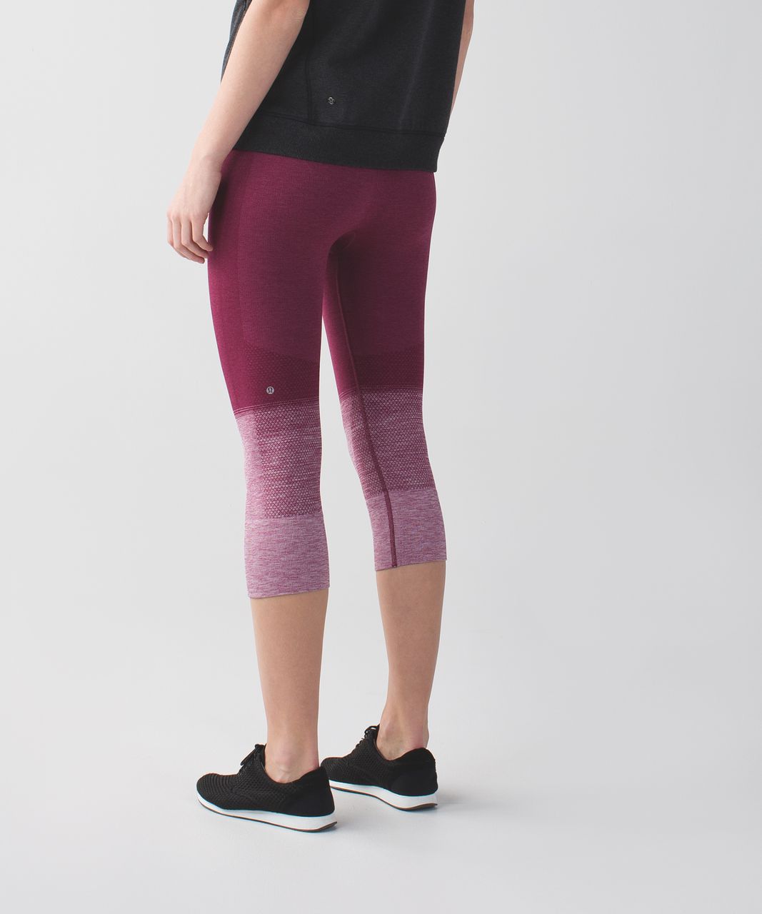 Lululemon Seamlessly Street Crop - Heathered Dashing Purple