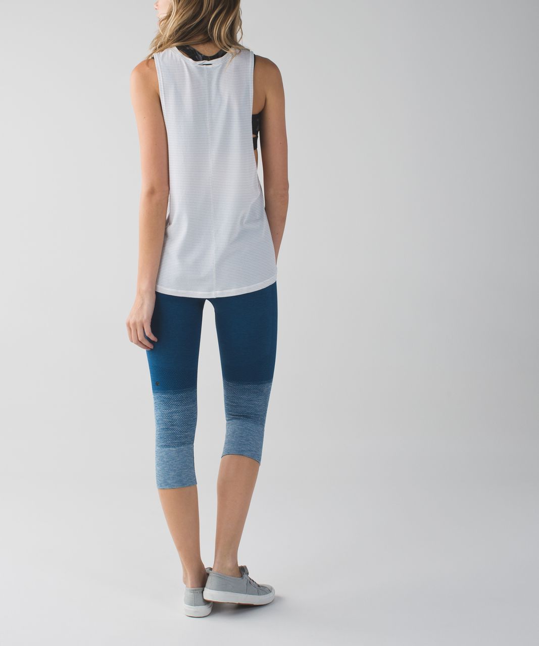 Lululemon Seamlessly Street Crop - Heathered Poseidon