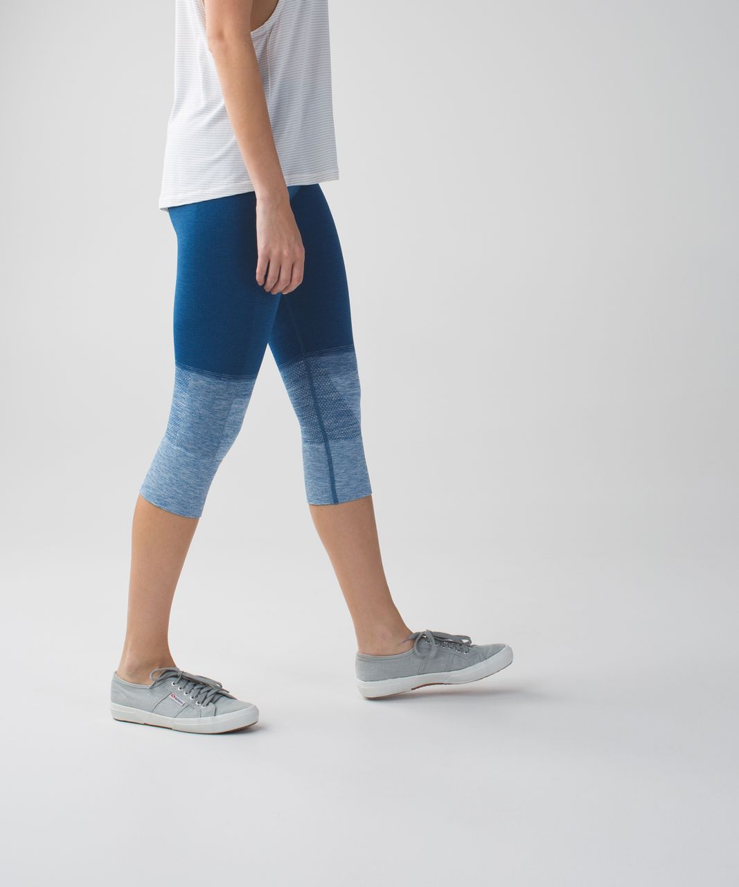 Lululemon Seamlessly Street Crop - Heathered Poseidon