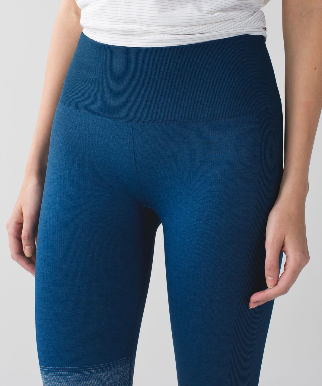 Lululemon Seamlessly Street Crop - Heathered Poseidon