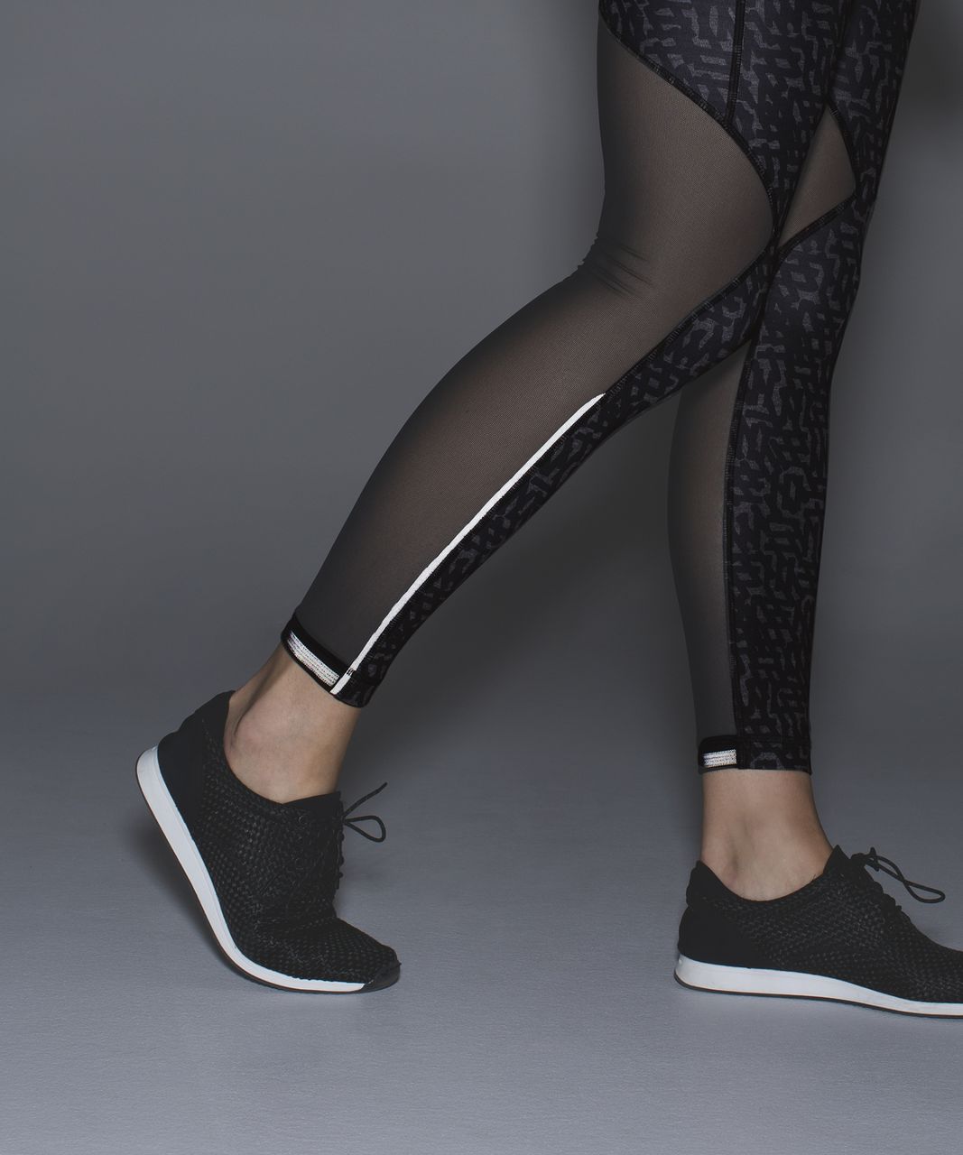 Lululemon Running In The City 7/8 Tight *Full-On Luxtreme