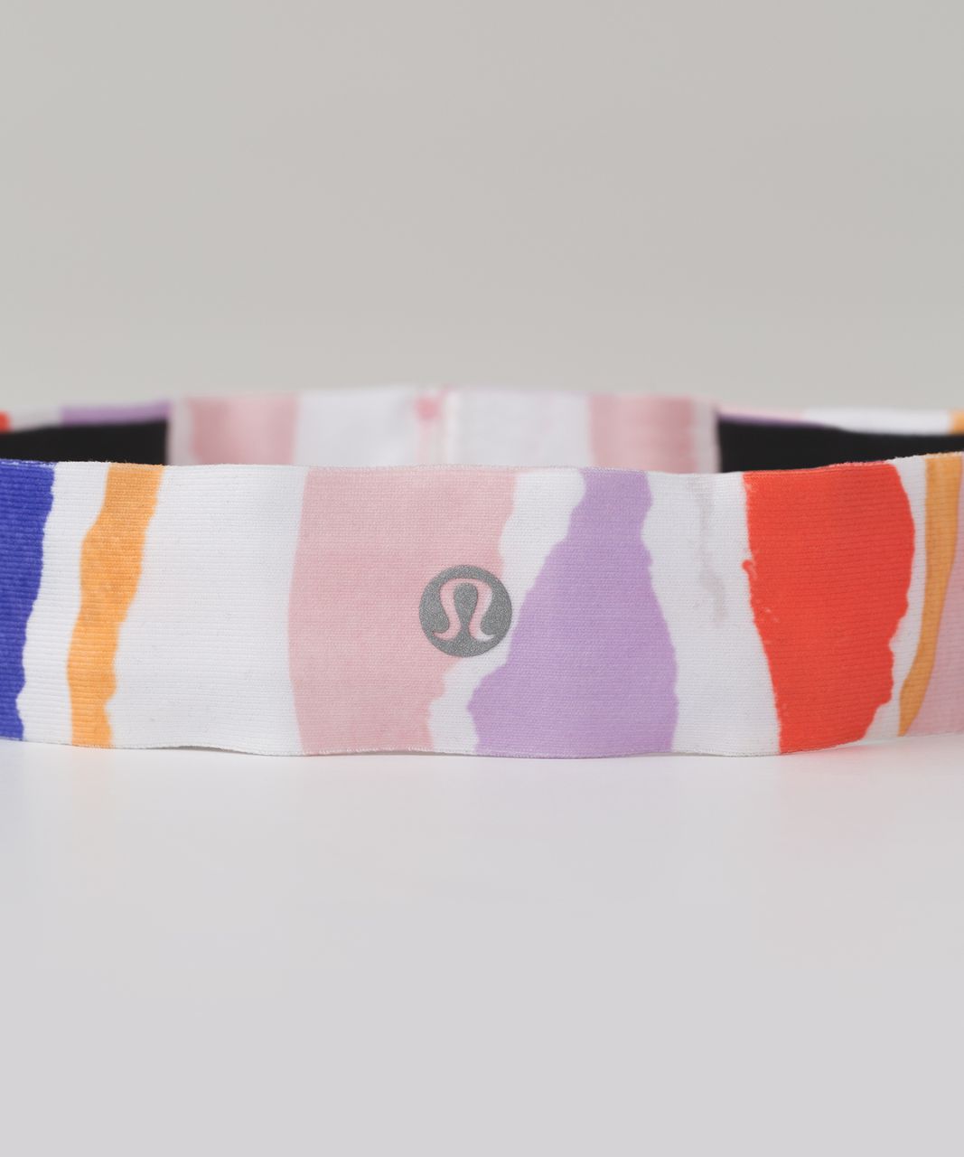 Lululemon Skinny Fly Away Tamer Headband - Bleacher Stripe White Iris Flower