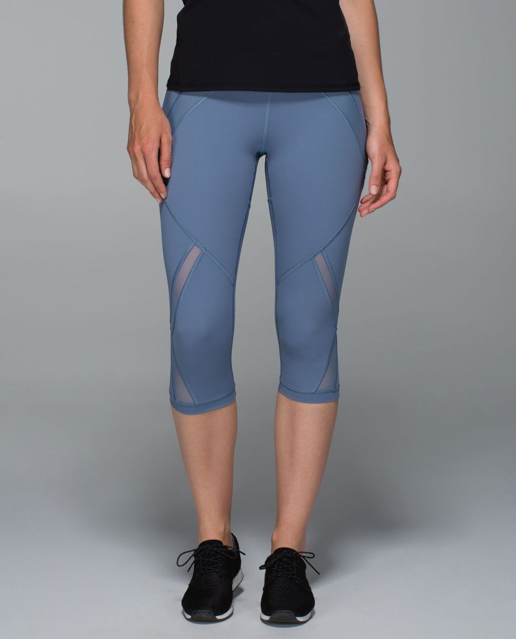 Lululemon Cool To Street Crop - Blue Denim / Banana Leaf Blush Quartz