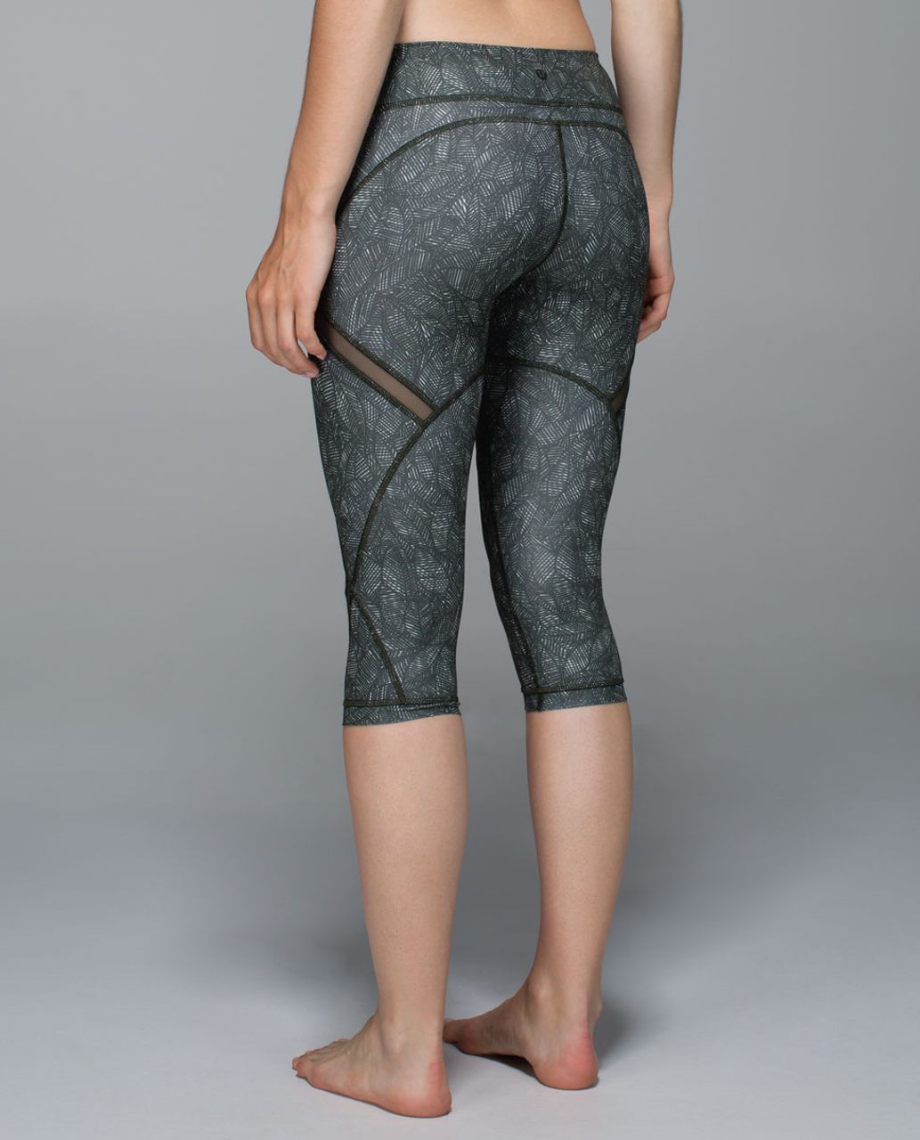 Lululemon Cool To Street Crop - Jazzy White Gator Green - lulu