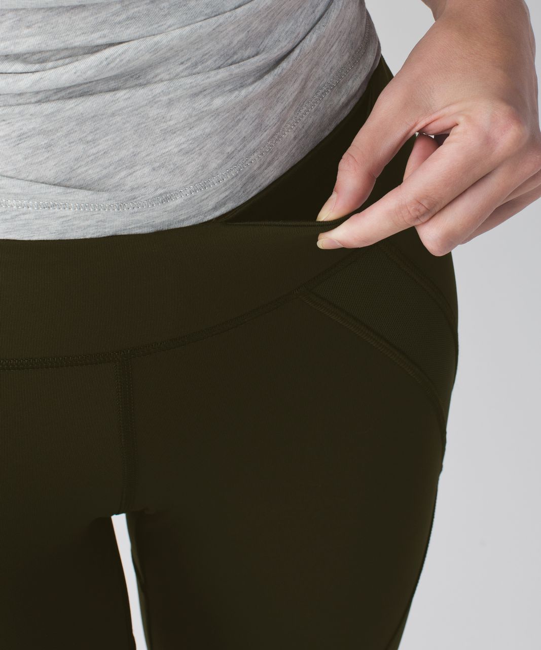 Lululemon Cool To Street Crop - Gator Green