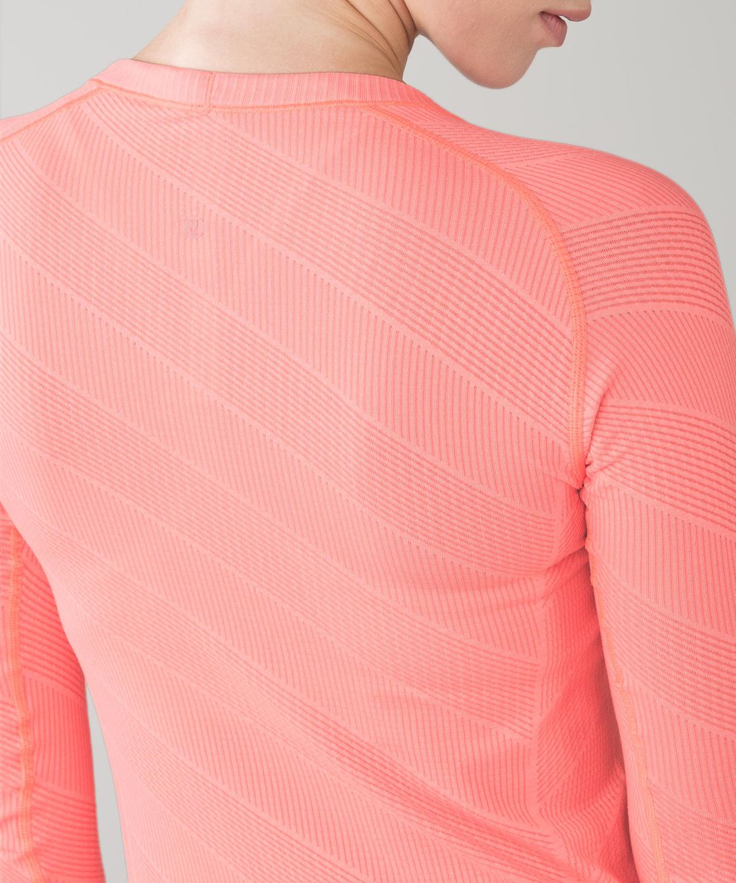 Lululemon Swiftly Tech Long Sleeve Crew - Heathered Grapefruit