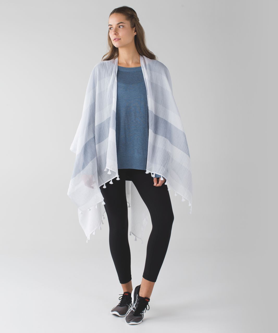 Lululemon Sun To Moon Scarf - White / Blue Denim / Silver Fox