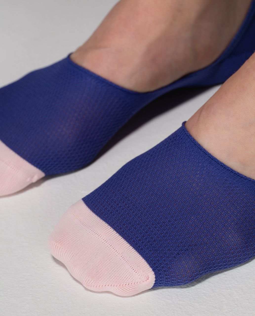 Lululemon Secret Sock - Solid Pop Stony Grape Blush Quartz