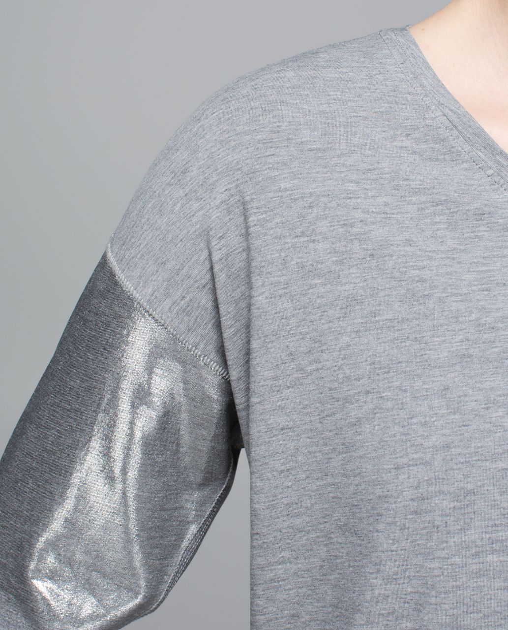 Lululemon Weekend Long Sleeve - Heathered Medium Grey / Silver Spoon