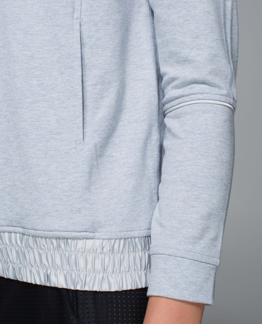 Lululemon All Good Pullover - Heathered Hazy Silver / Silver Spoon