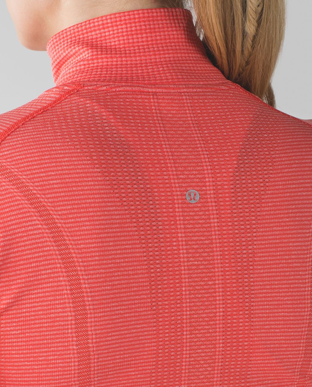 Lululemon Swiftly Tech 1/2 Zip - Heathered Alarming